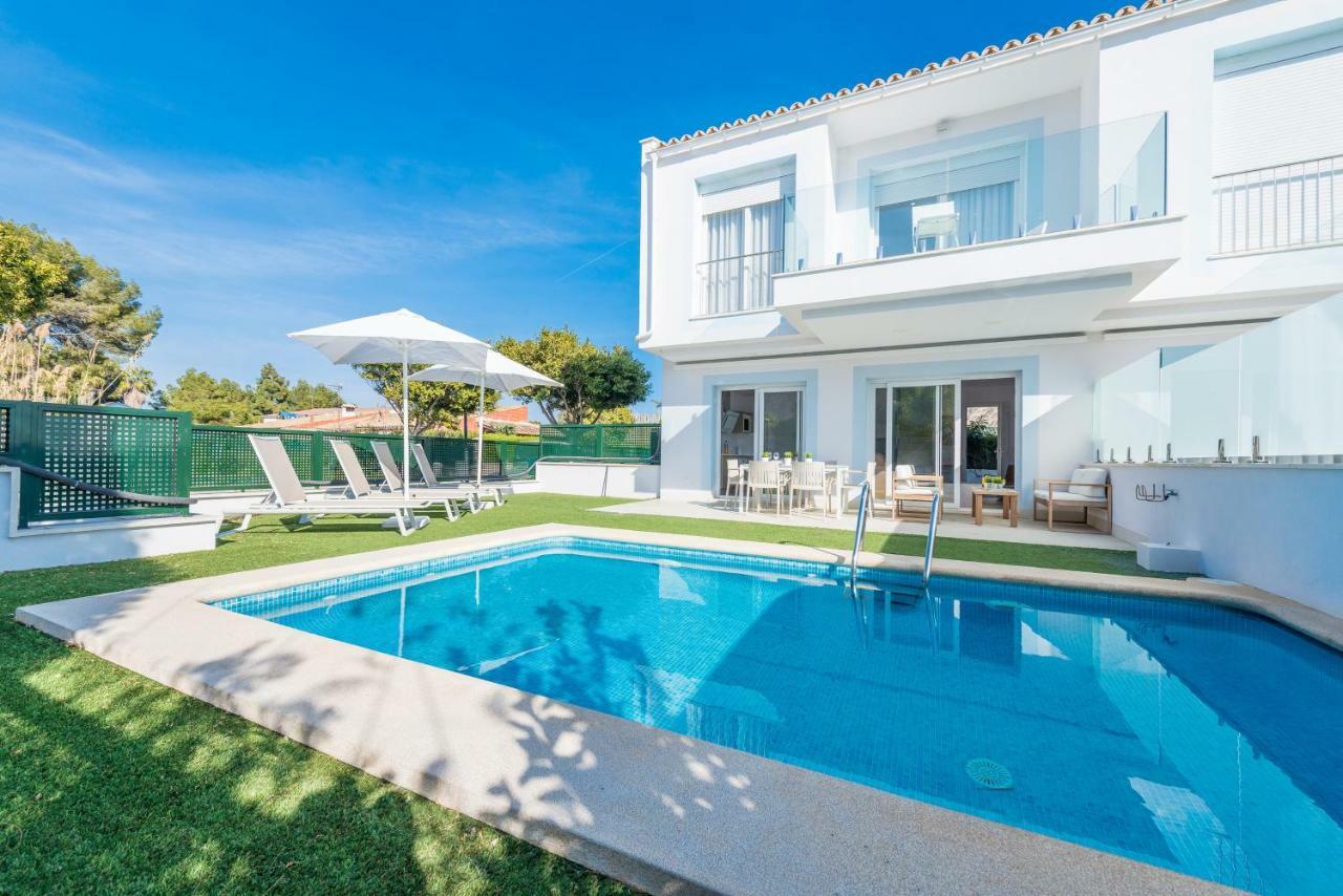 Gran Llag 1 Holiday home *